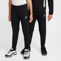 Штани дитячі Nike Sportswear Tech Fleece Black FZ5434-010
