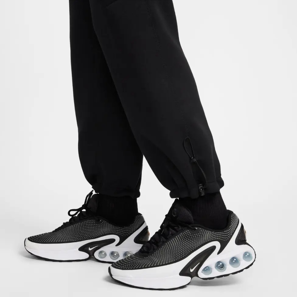 Штани чоловічі Nike Tech Fleece Open-Hem Pants Black HJ6533-010