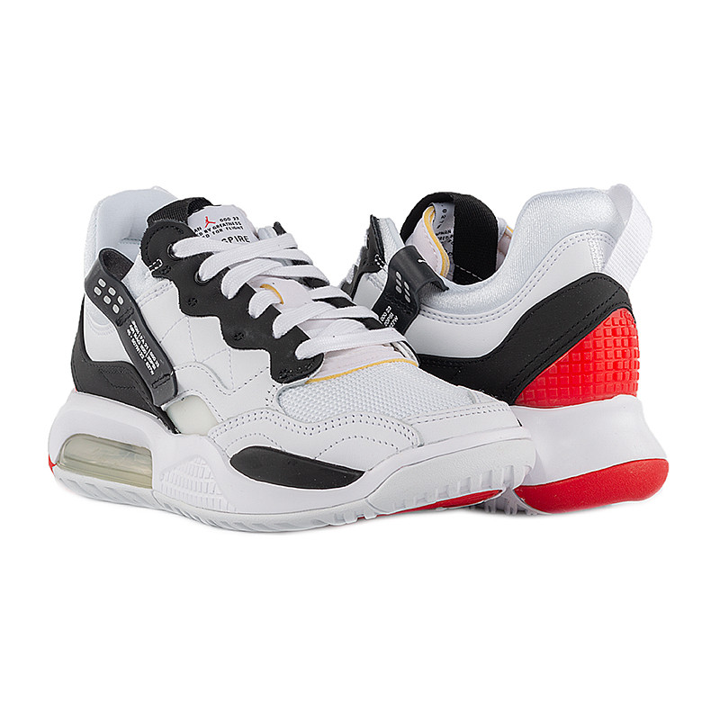 Кросівки Jordan  MA2 CW5992-106