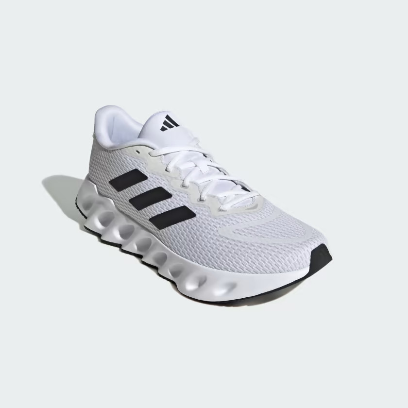 Кросівки ADIDAS SWITCH RUN M IF5719 Adidas 10 (44,5) Білий IF5719