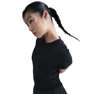 Футболка жіноча Nike Court Advantage Black HQ2994-010