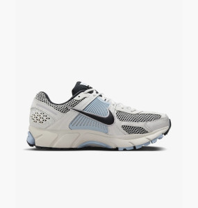 Кросівки Nike W ZOOM VOMERO 5 FQ7079-001