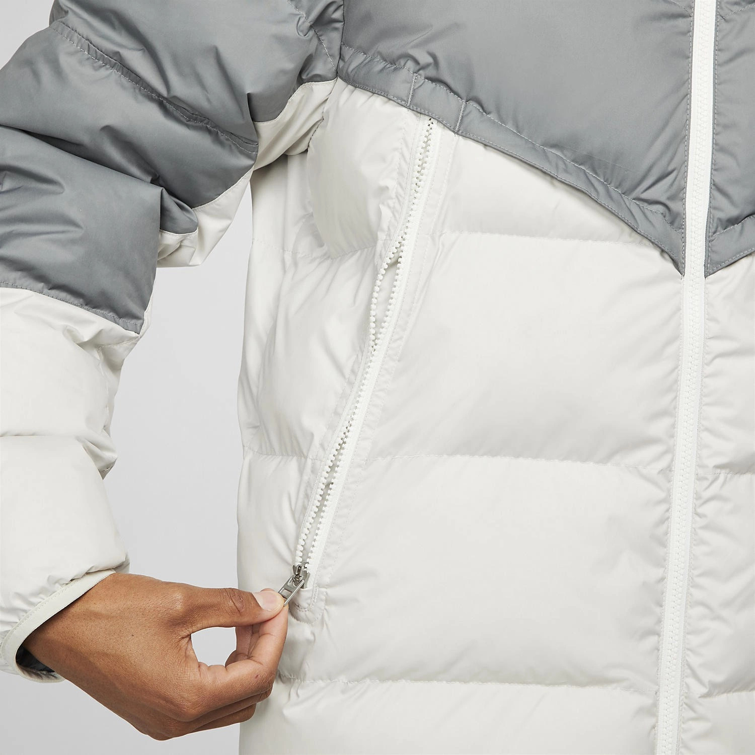 Пуховик Nike Storm Fit Primaloft DR9605-084