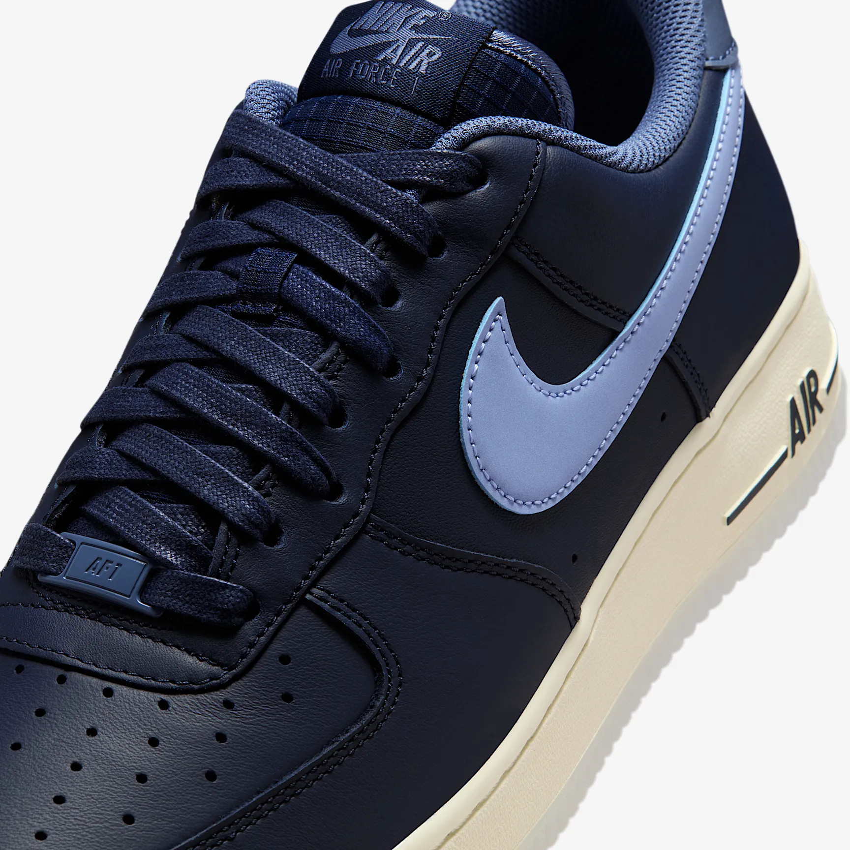 Кросівки Nike AIR FORCE 1 07 IM6600-451