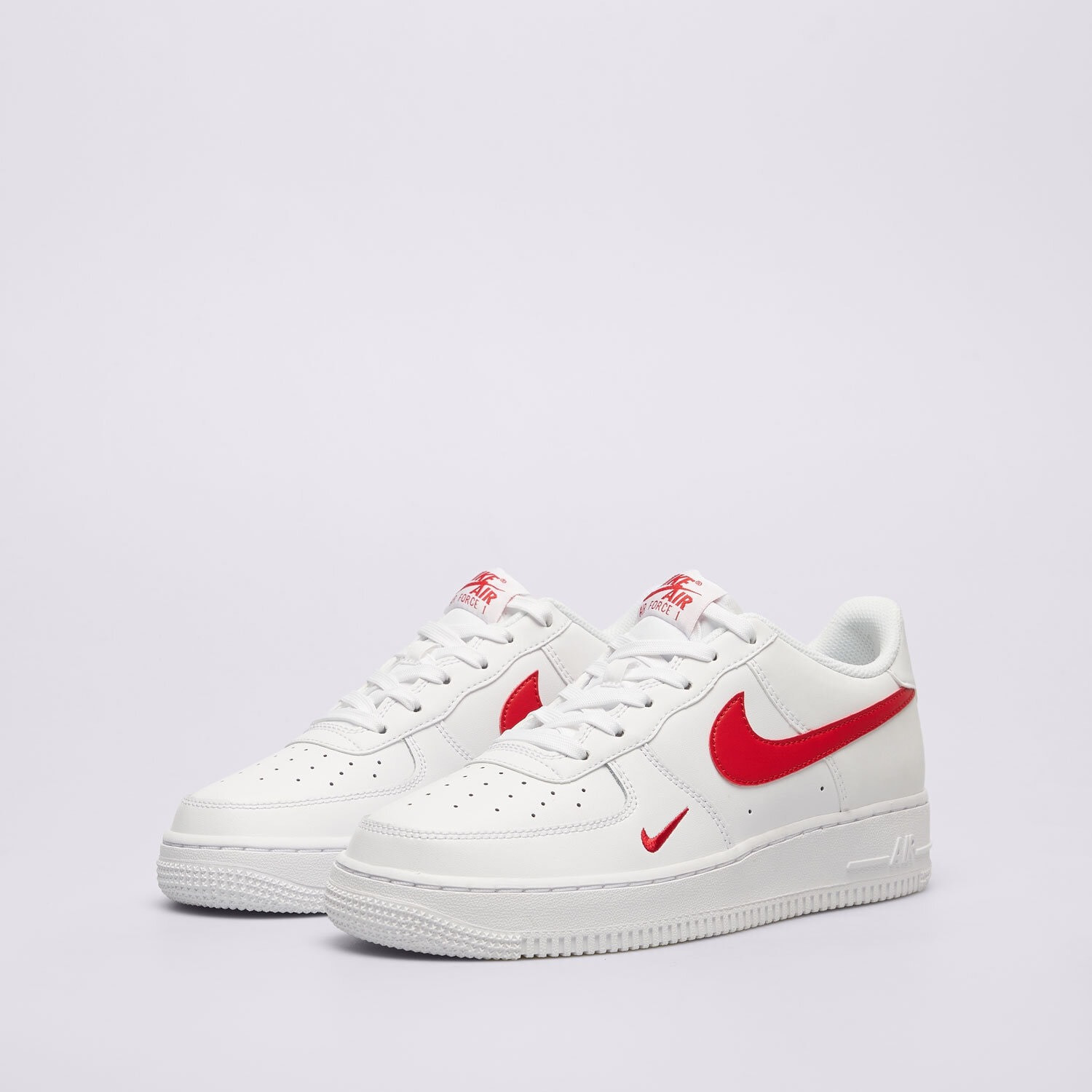 Кросівки Nike Air Force 1 LV8 (FV7020-101) FV7020-101