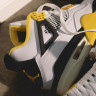 Кросівки Jordan 4 Retro Vivid Sulfur (W) AQ9129-101