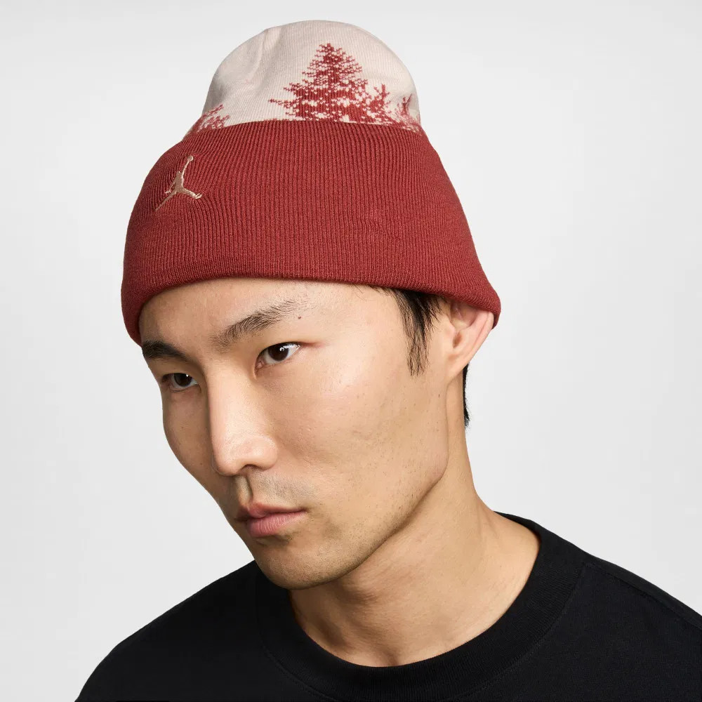 Шапка Jordan U PEAK BEANIE GIFT GVING AOJ HV1077-292