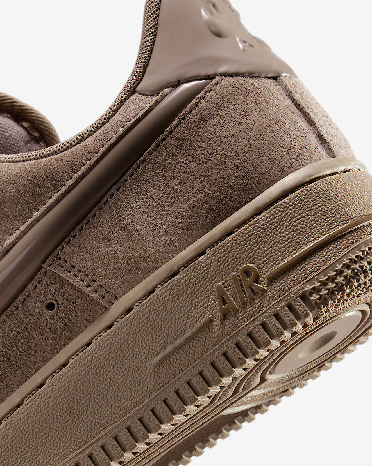 Кросівки Nike W AIR FORCE 1 07 HV4406-200