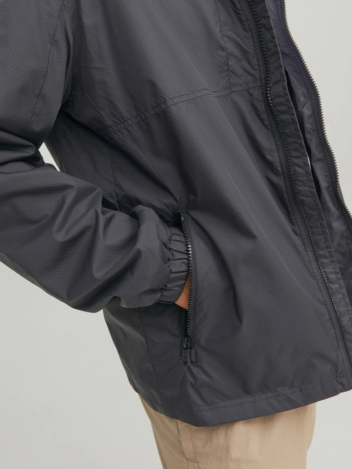 Куртка JCOFILO LIGHT JACKET SN 12228029-Black Jack&Jones L Темно-сірий 12228029-Black