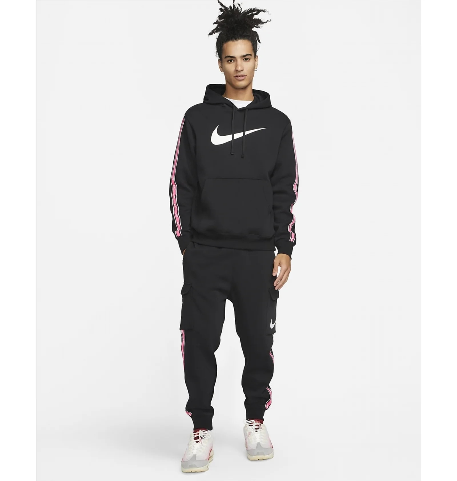 Худі чоловіче Nike Repeat Black DX2028-013