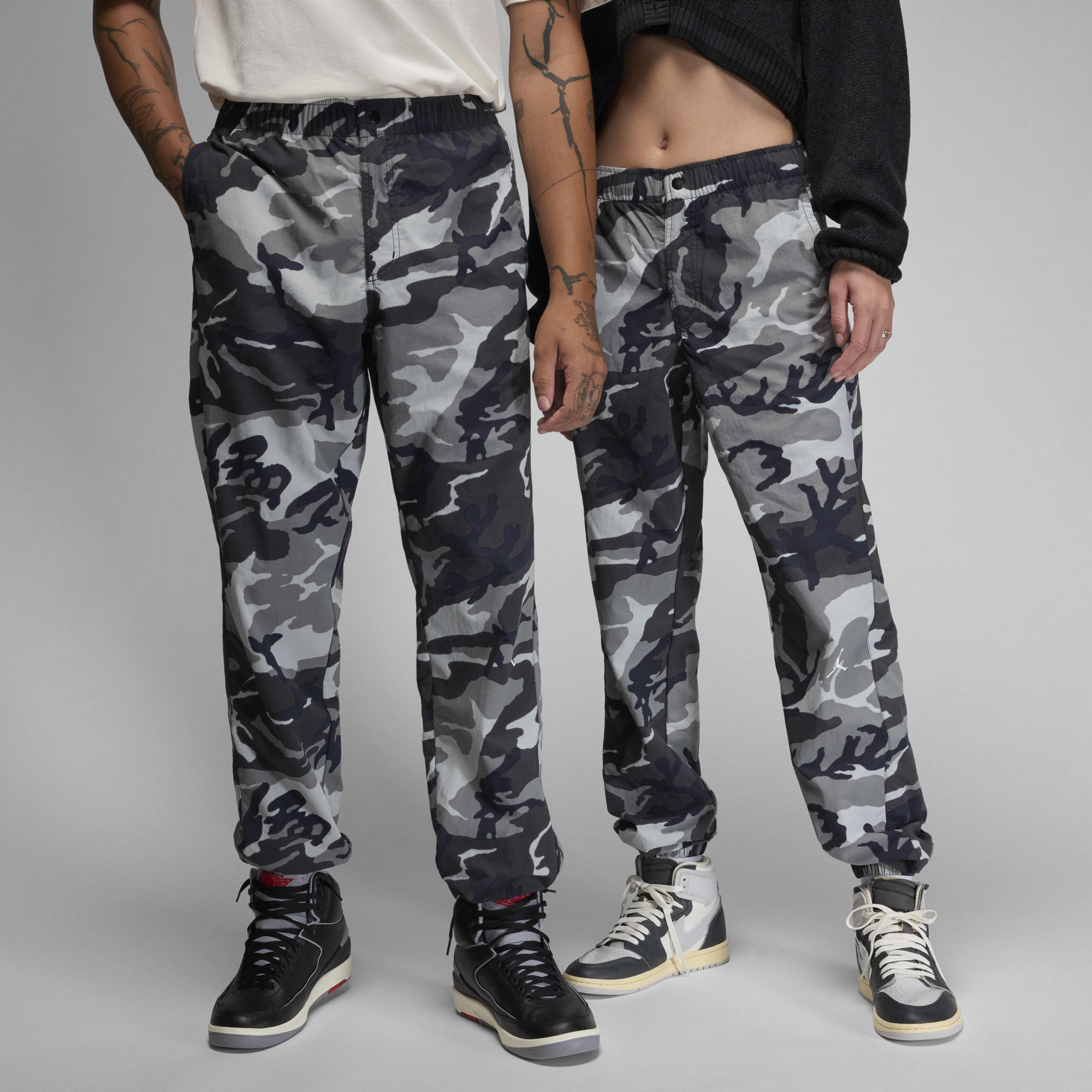 Штани чоловічі Air Jordan Mvp Trousers Camo/Grey FZ3529-010