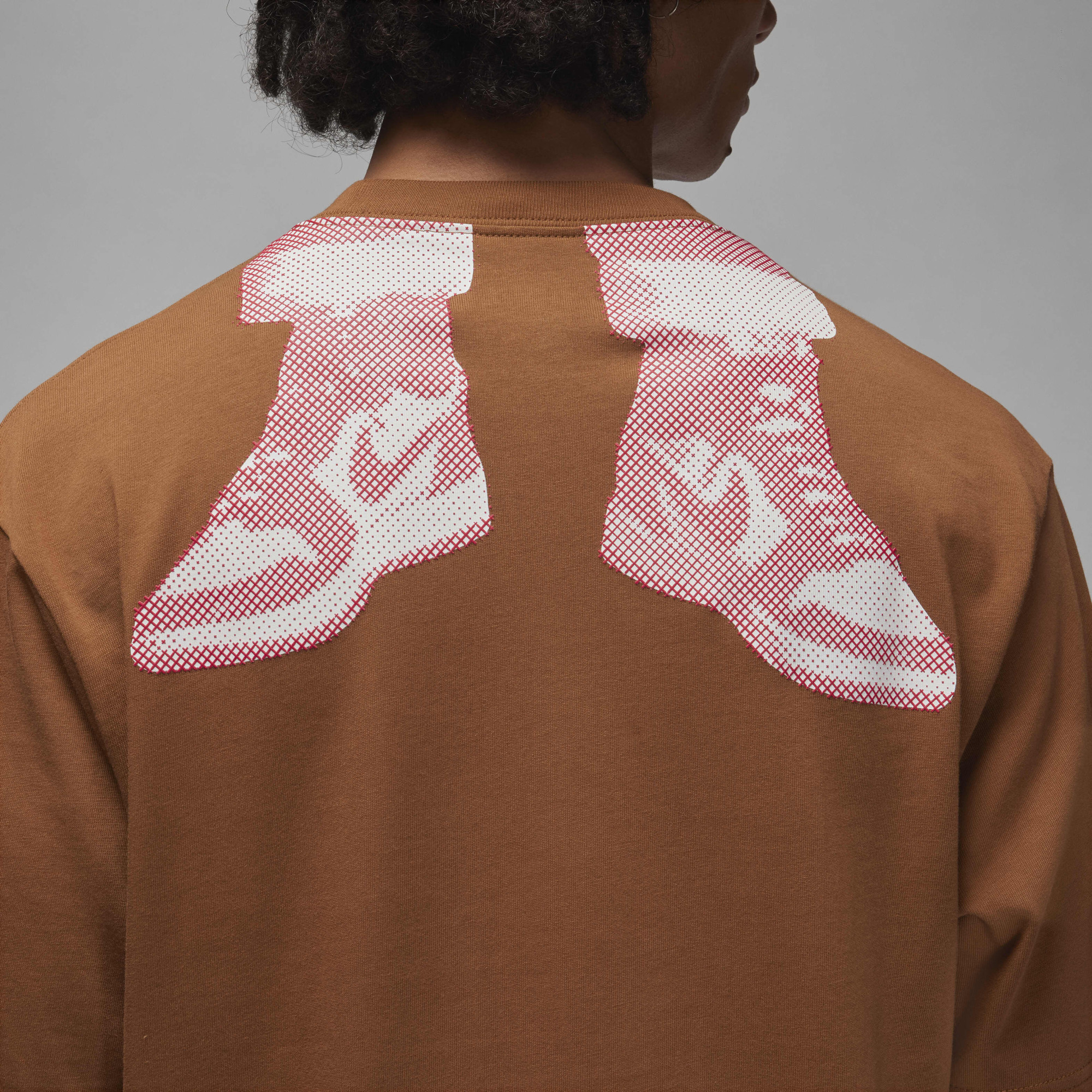 Футболка унісекс Air Jordan Essentials Holiday T-Shirt Brown FD7010-281