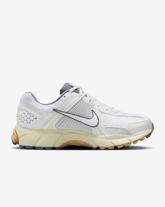 Кросівки Nike Zoom Vomero 5 FJ2028-101