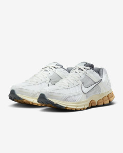 Кросівки Nike Zoom Vomero 5 FJ2028-101