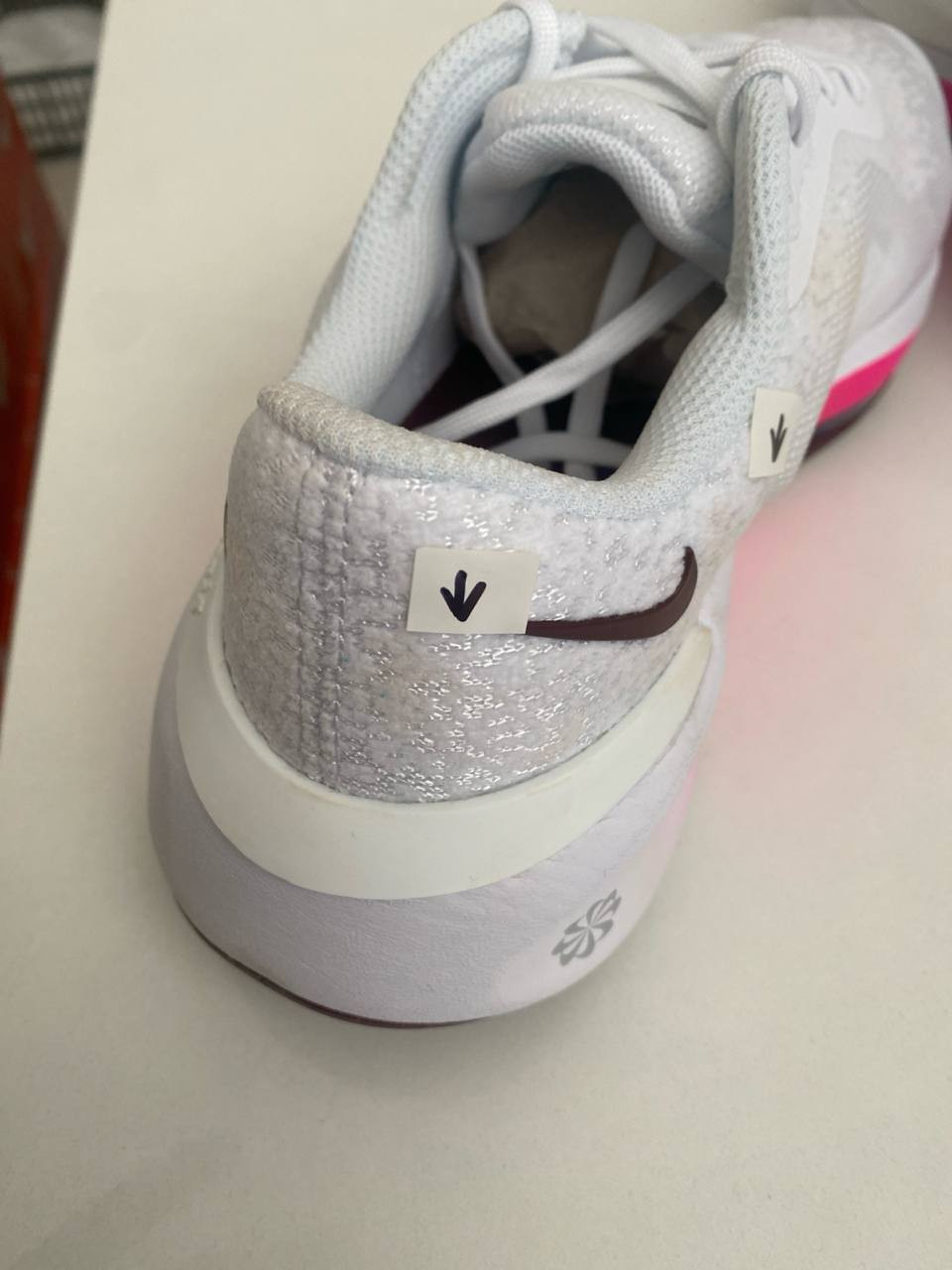 Кросівки Nike W VERSAIR (Клас А) DZ3547-100-R