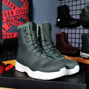 Черевики JORDAN FUTURE BOOT 854554-300