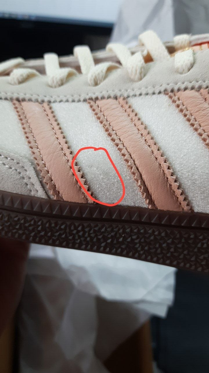 Кросівки Adidas WMNS Handball Spezial (Клас А) JI2649-R