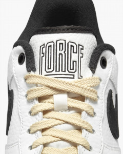 Кросівки жіночі Nike Air Force 1 '07 Black and Summit White DR0148-101 36.5 DR0148-101