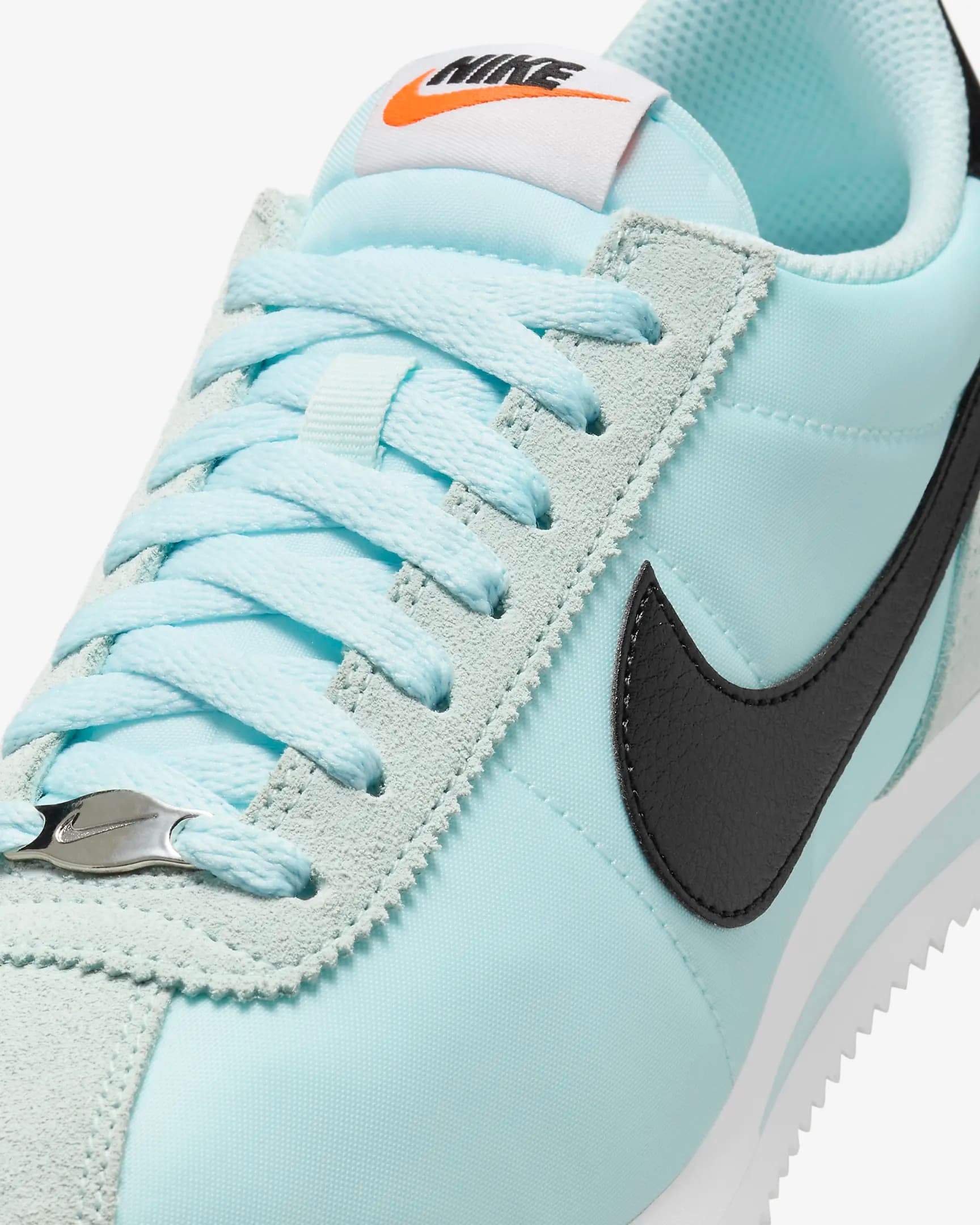 Кросівки NIKE CORTEZ DZ2795-401