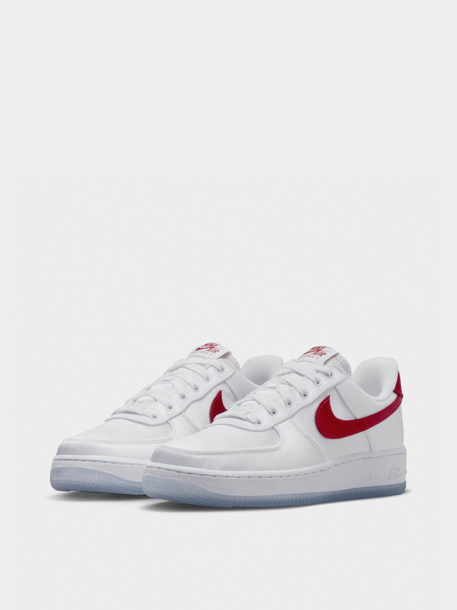 Кросівки Nike Air Force 1 `07 ESS SNKR DX6541 100