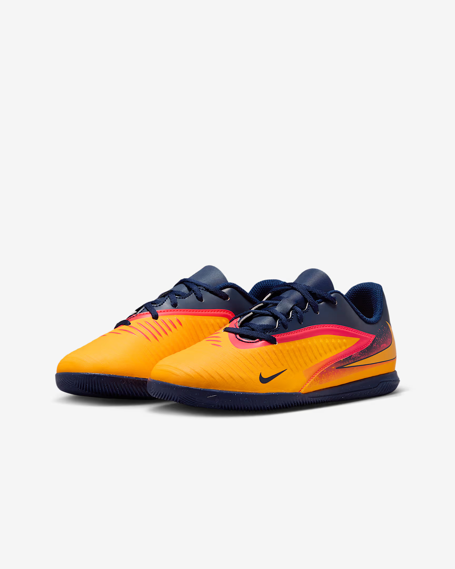 Бутси Nike JR PHANTOM 6 LOW CLUB IC EH IH1803-800