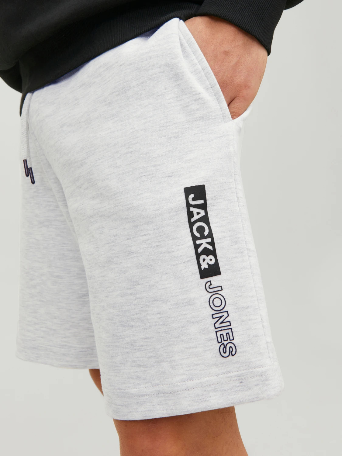 Шорти JPSTNEO SWEAT SHORTS 12225143-White Melange Jack&Jones L Білий 12225143-White Melange