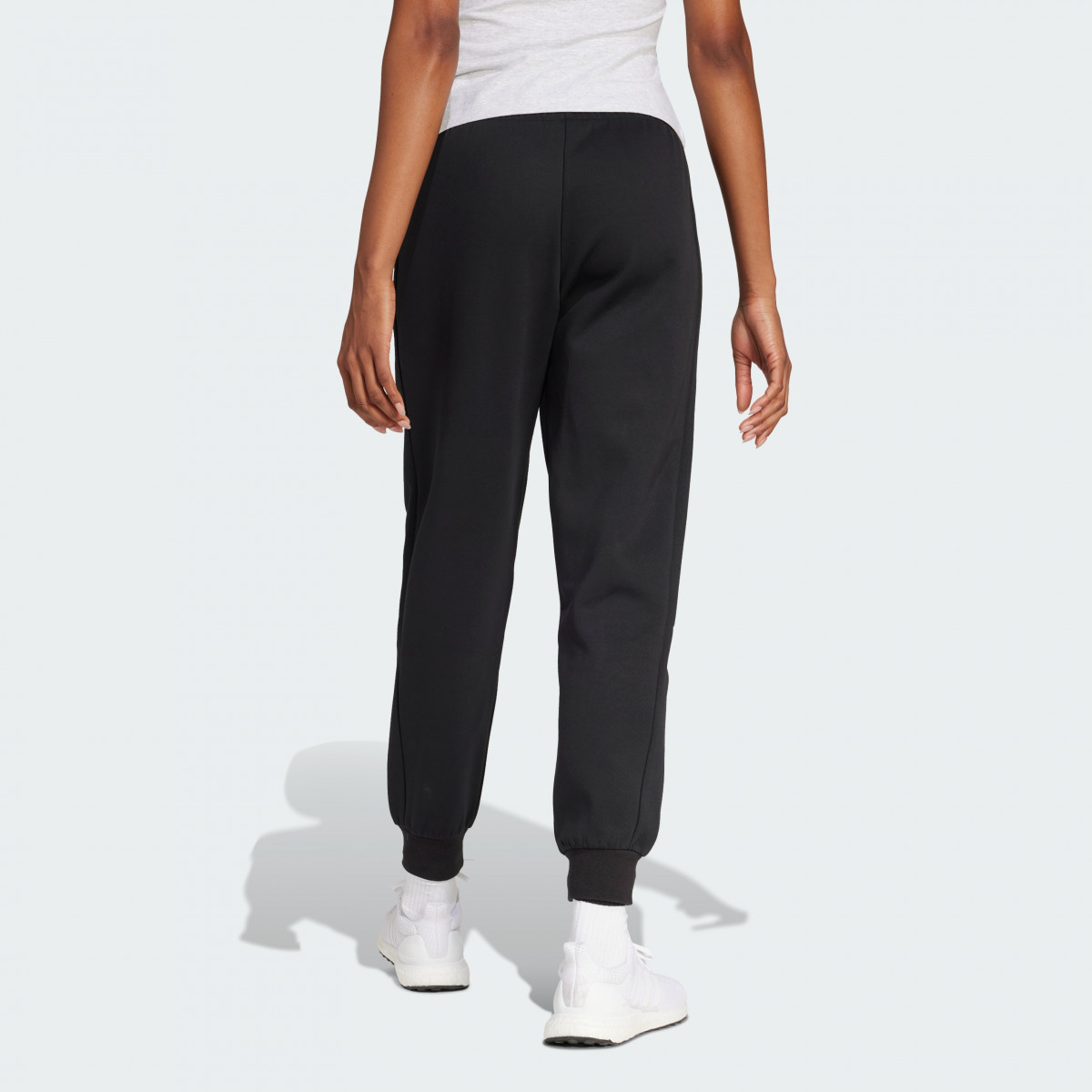 Штани спортивні W Z.N.E. PT JC9309 Adidas L Чорний JC9309