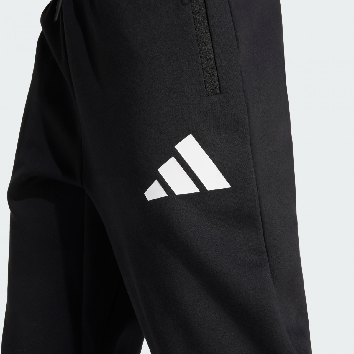 Штани спортивні W Z.N.E. PT JC9309 Adidas L Чорний JC9309