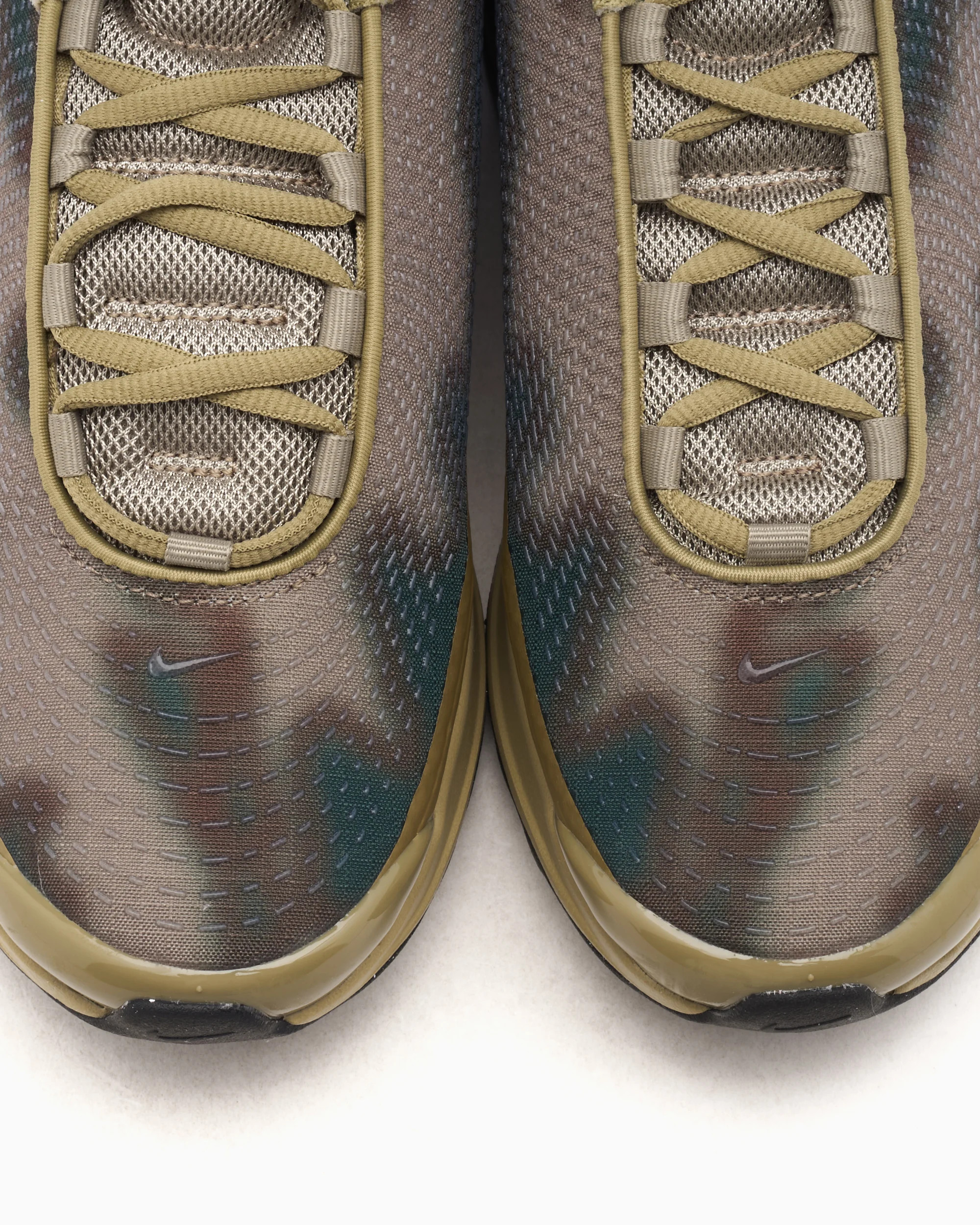 Кросівки Nike AIR MAX DN NRG IB7025-200