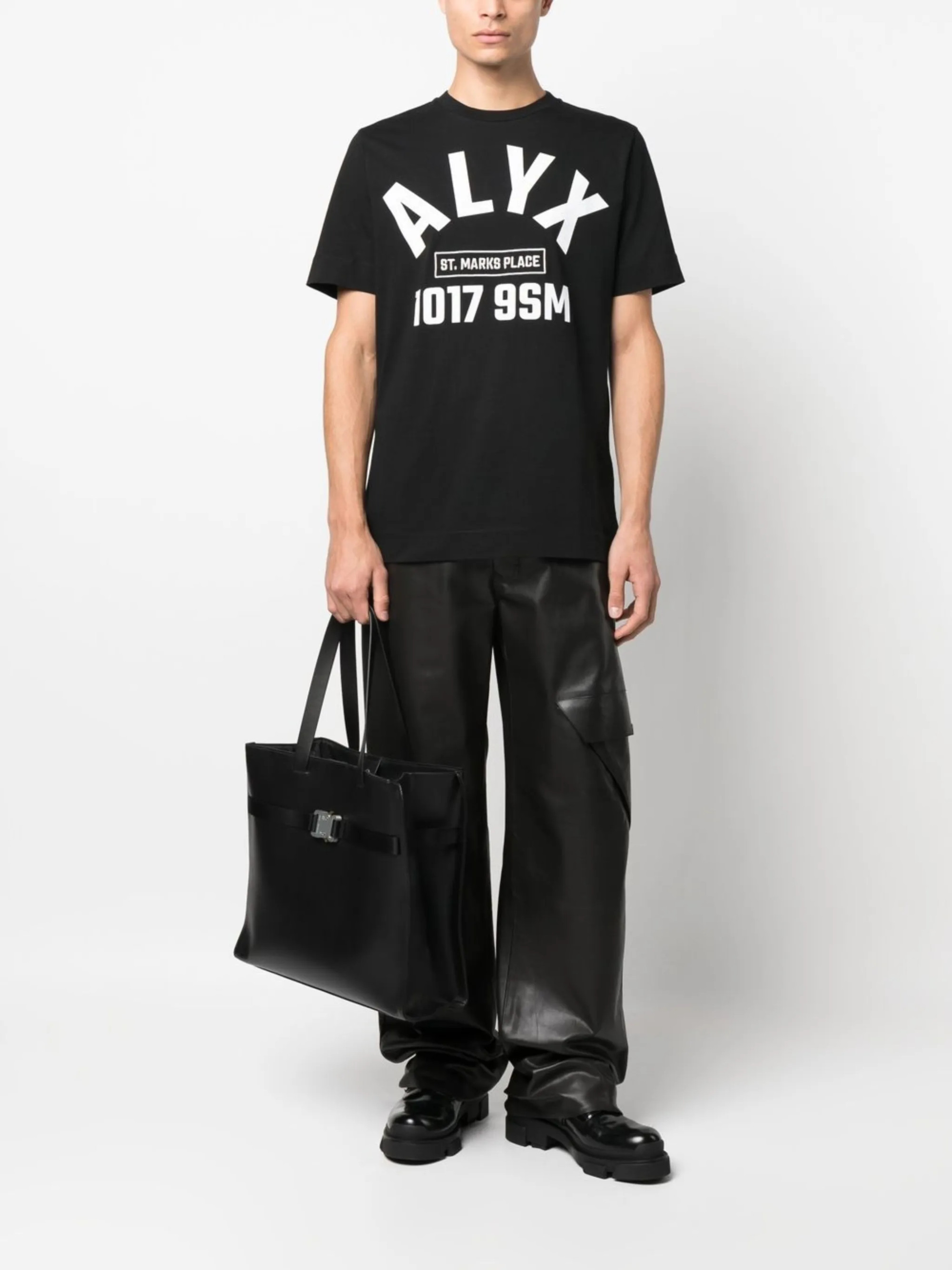 Футболка 1017 ALYX 9SM Arch Logo S/S Tee - Black AAUTS0393FA01