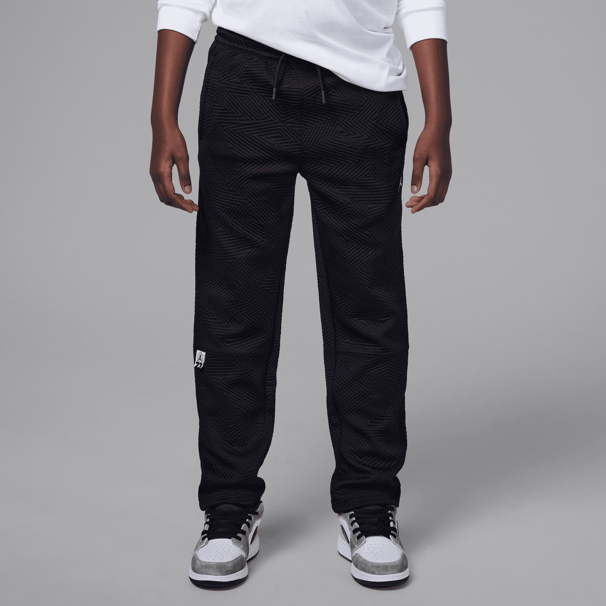 Костюм спортивний 95D711-023__95D713-023

 Jordan 95D711-023__95D713-023