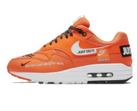 Кросівки NIKE AIR MAX 1 LX 917691-800