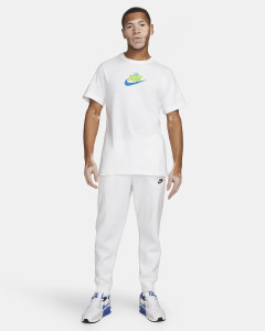 Футболка FQ3748-100 Nike FQ3748-100