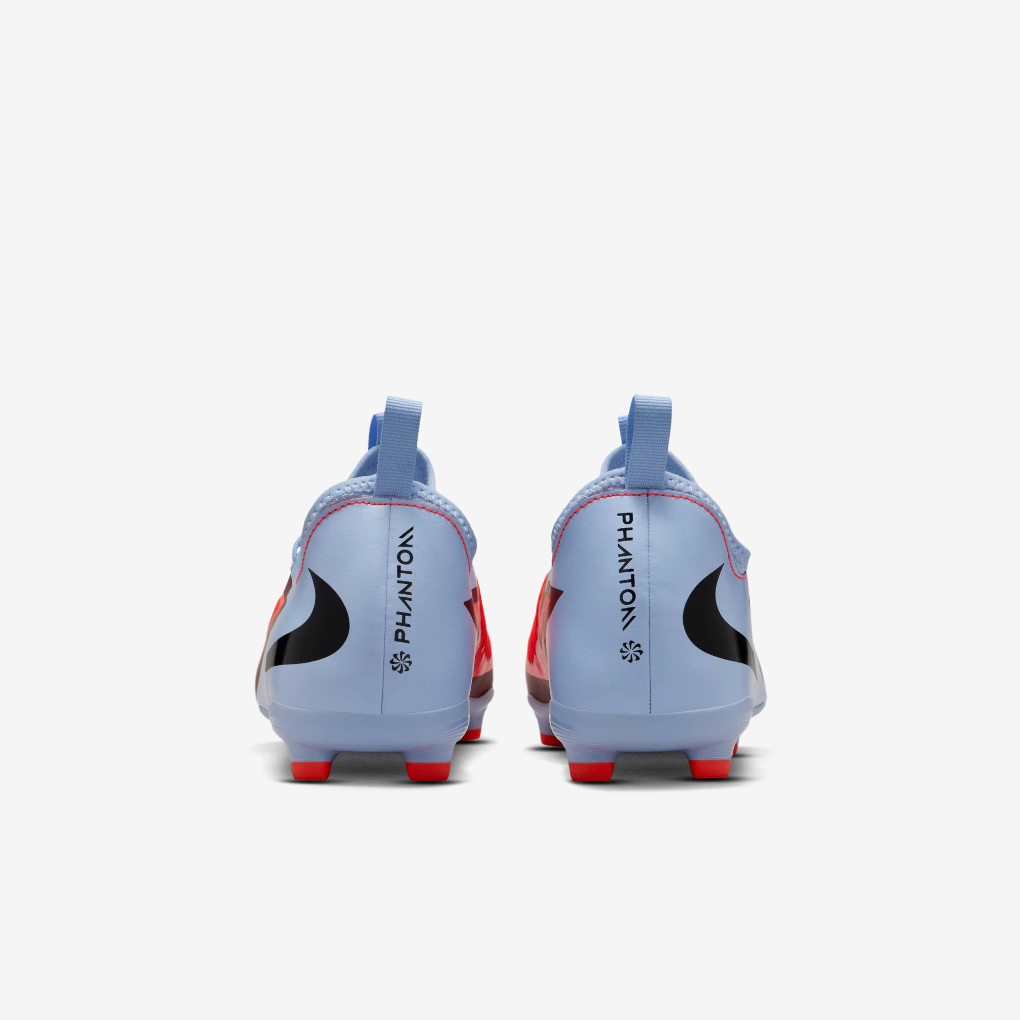 Бутси Nike JR PHANTOM 6 LOW ACAD FG/MG HM9203-400