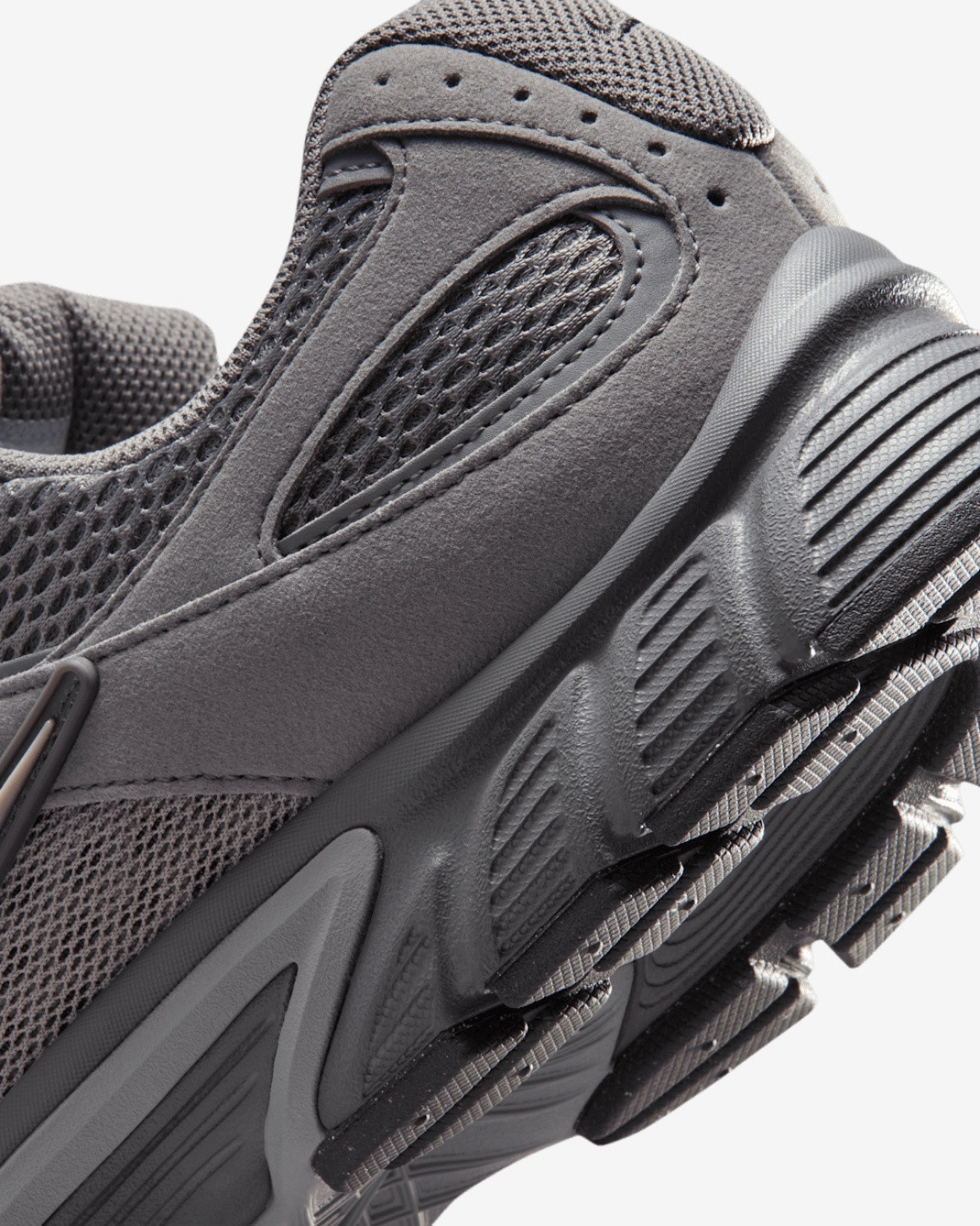 Кросівки Nike V5 RNR II6292-006