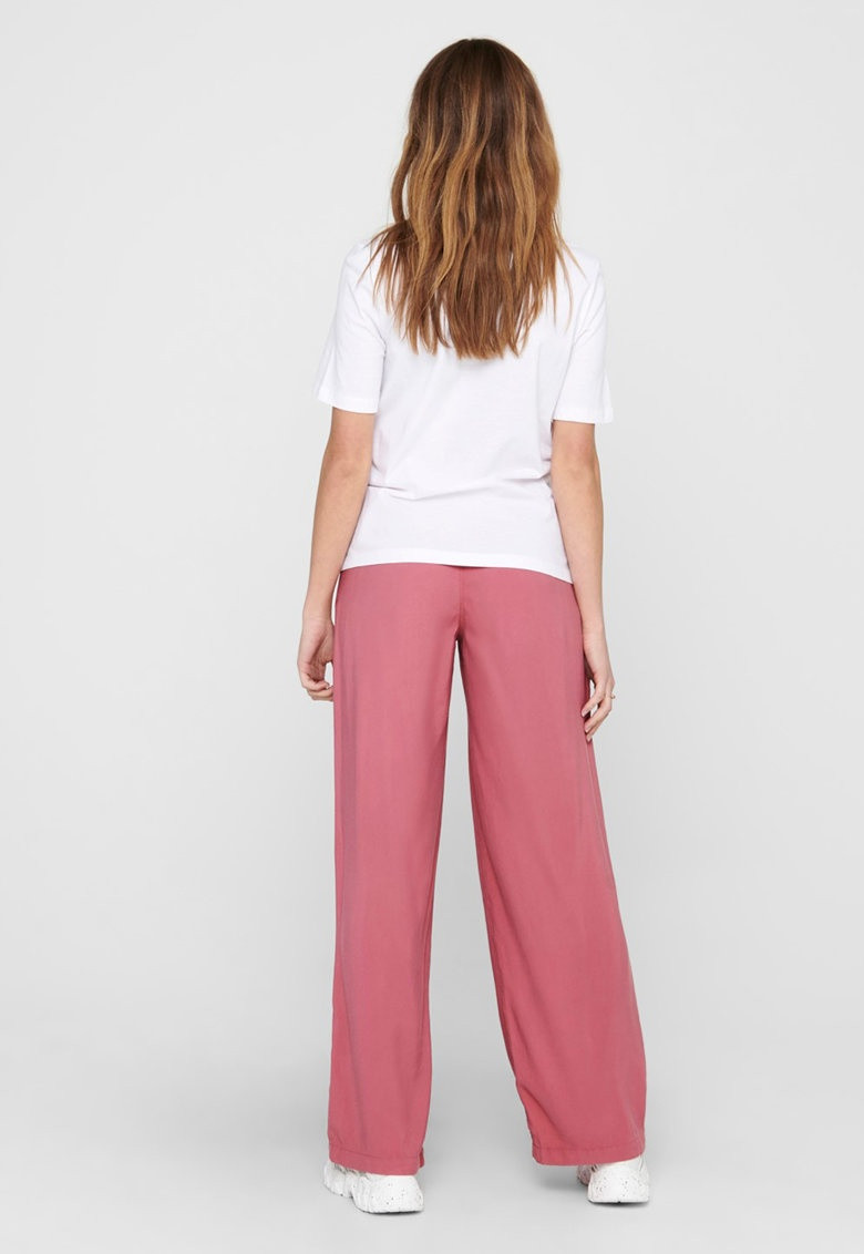 Футболка ONLCHLOE LIFE BOXY S/S BOX TOP JRS 15226026 Bright White ONLY S Білий 15226026BrightWhite