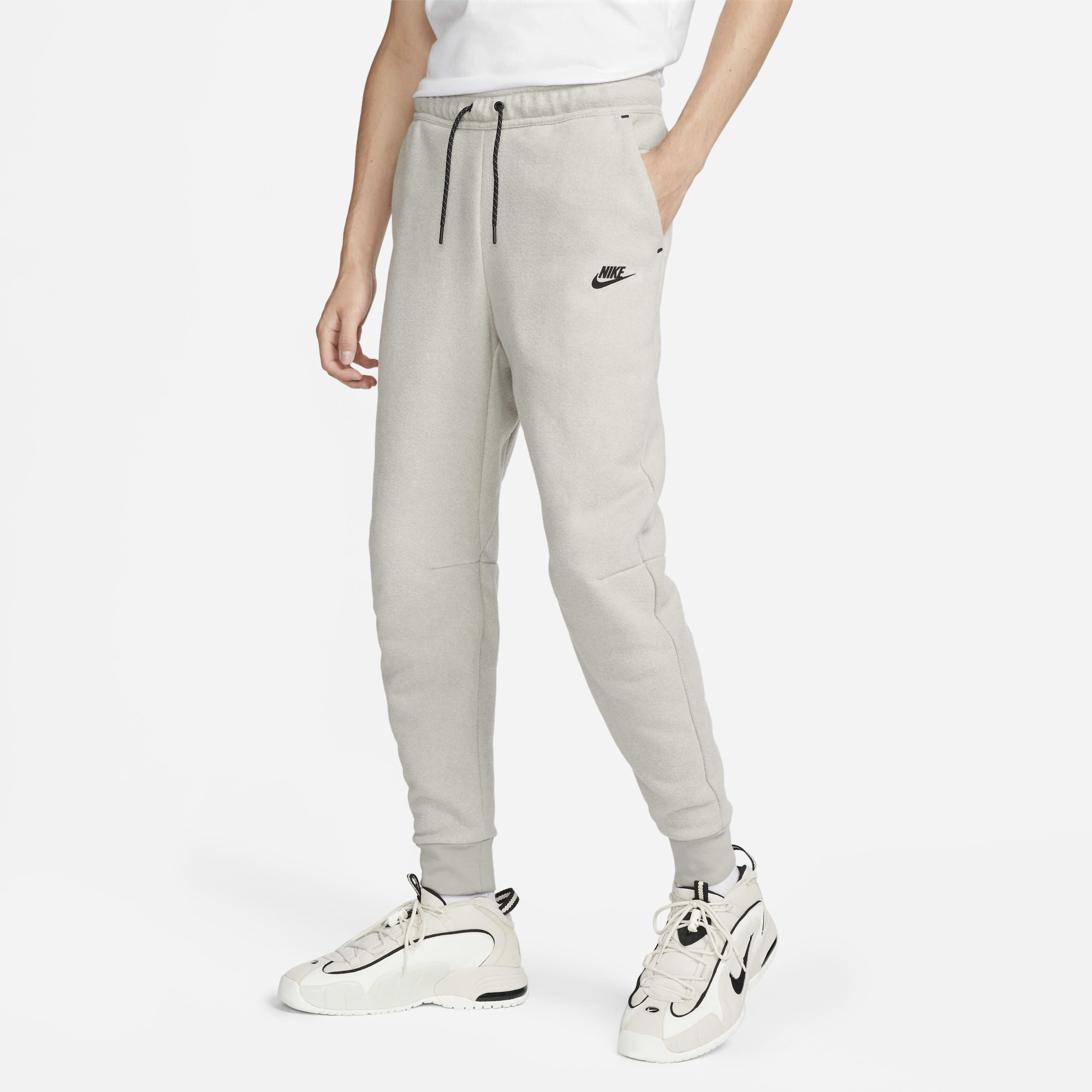 Штани чоловічі Nike Sportswear Tech Fleece Men S Winterized Joggers Beige Dq4808-016 DQ4808-016