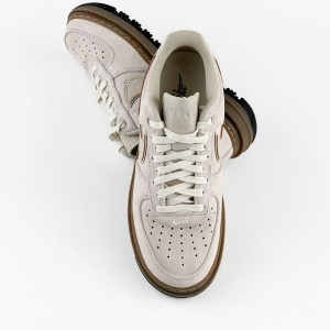 Кросівки чоловічі Nike Air Force 1 Luxe Beige HV2531-100 42 HV2531-100