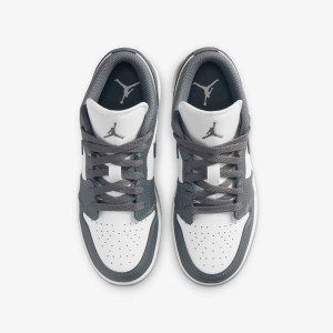 Кросівки підліткові Air Jordan 1 Low(GS) 553560-044