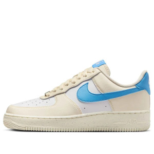Кросівки Nike W AIR FORCE 1 07 NEXT NATURE DC9486-110
