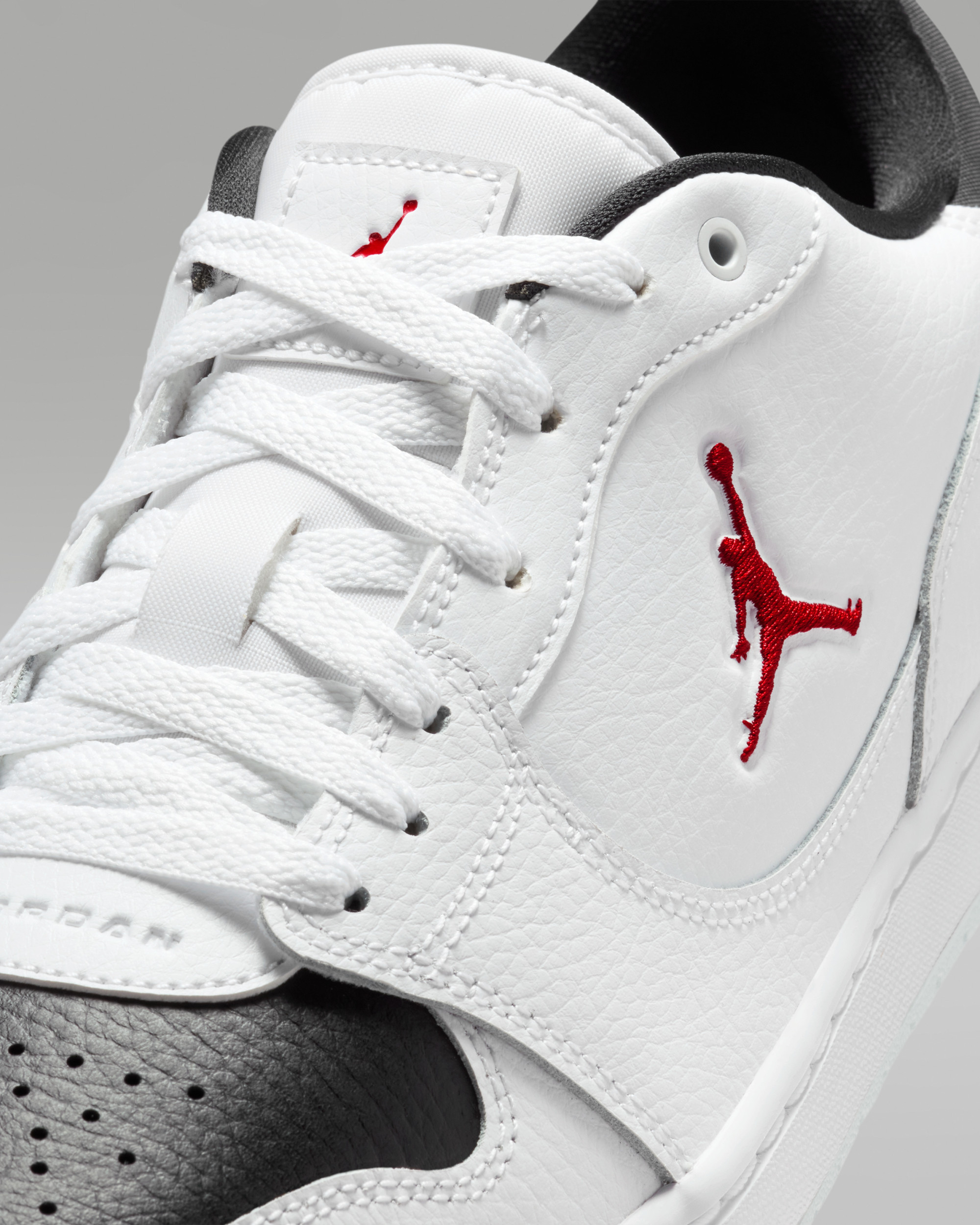 Кросівки Jordan COURT CONNECT LOW IQ5698-101