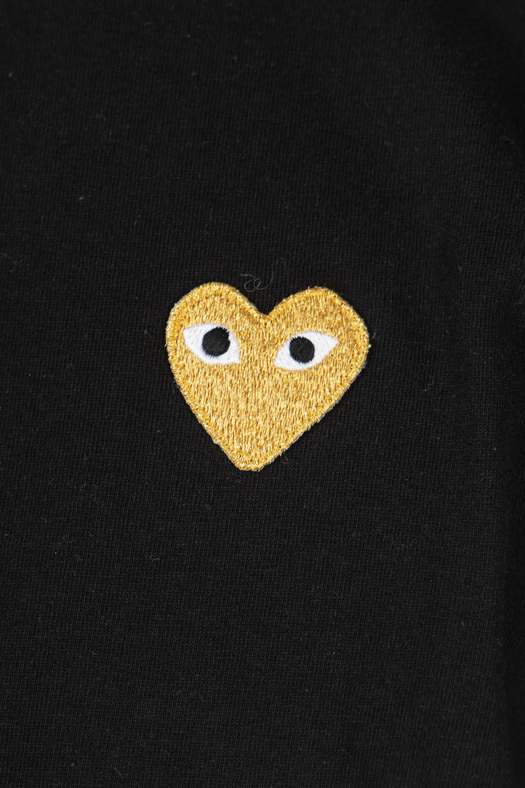 Футболка Comme des Garçons Play T-SHIRT GOLD EMBLEM KNIT AX-T216-051-1