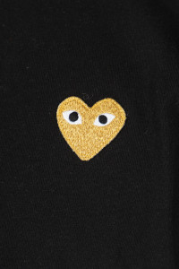 Футболка Comme des Garçons Play T-SHIRT GOLD EMBLEM KNIT AX-T216-051-1