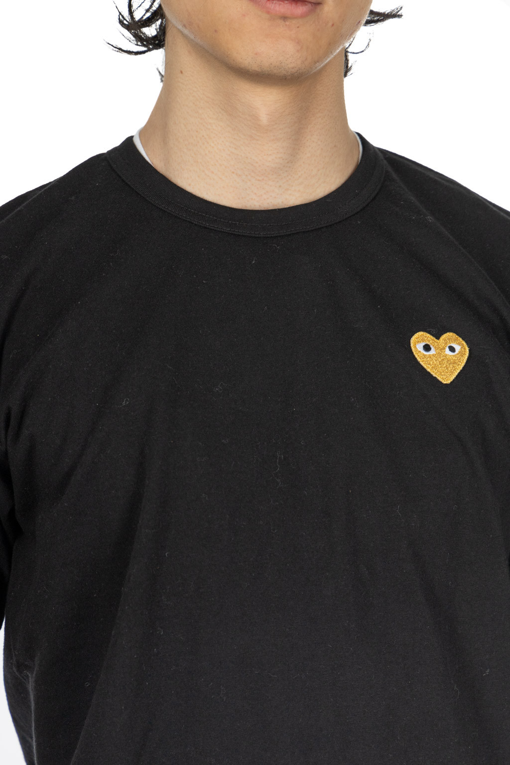 Футболка Comme des Garçons Play T-SHIRT GOLD EMBLEM KNIT AX-T216-051-1