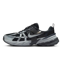 Кросівки жіночі Nike V2K Run Black/Metallic FD0736-005