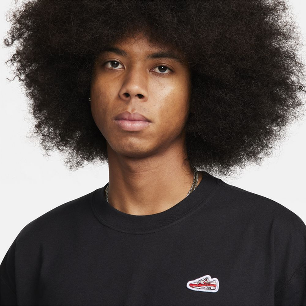 Футболка Nike TEE M90 Sneaker Patch FQ3762-010