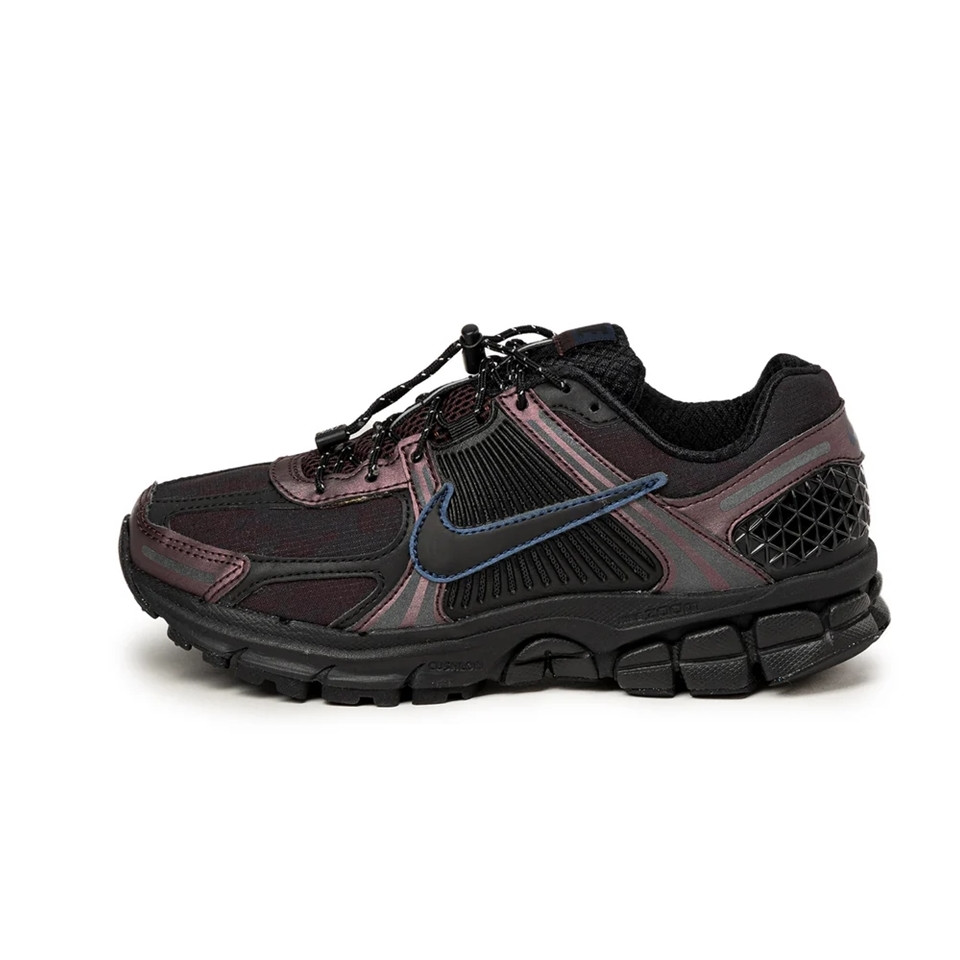 Кросівки чоловічі Nike Zoom Vomero 5  HQ4052-600 39 HQ4052-600