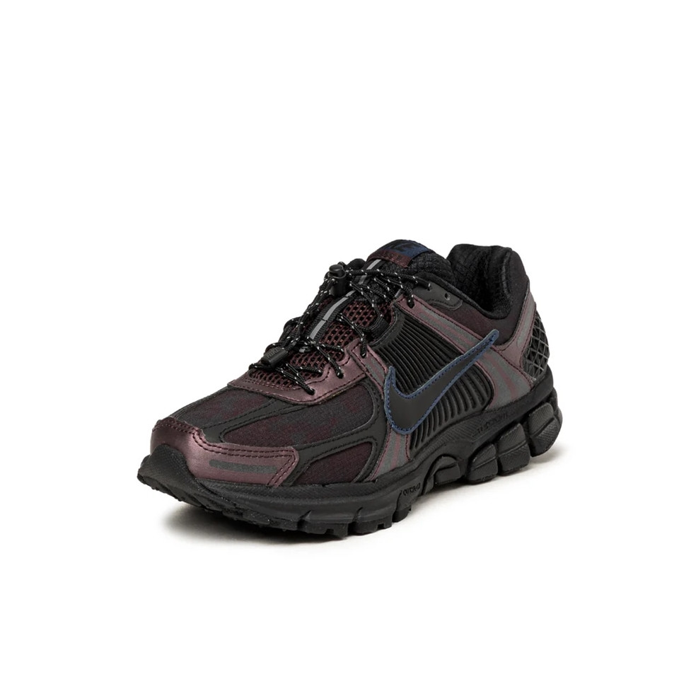 Кросівки чоловічі Nike Zoom Vomero 5  HQ4052-600 39 HQ4052-600