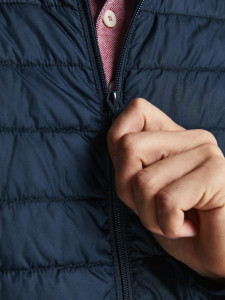 Куртка JJEACE SPRING PUFFER COLLAR SN 12200410-Navy Blazer Jack&Jones M Темно-синій 12200410-NAVY BLAZER