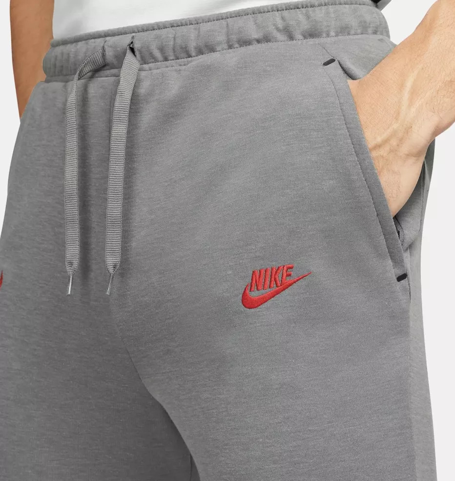 Штани чоловічі Nike Liverpool 21/22 Dri-Fit Travel Pant Grey DB7876-088